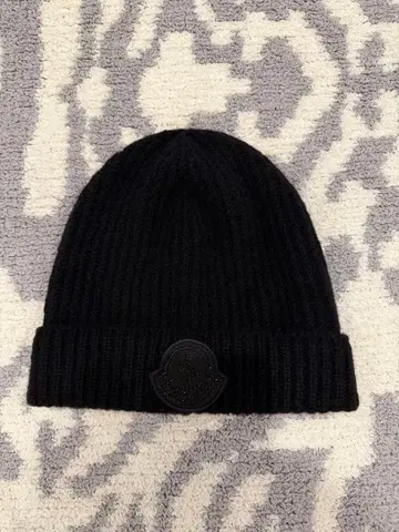 블랙 리브 니트 모자 엠블럼 포함