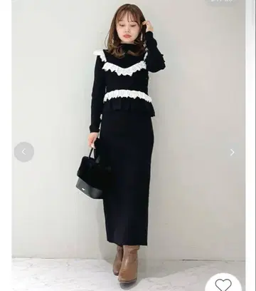 [ 새상품 ] lilybrown 릴리 브라운 뷔스티에 세트 니트 원피스