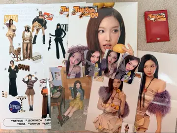 TWICE THE STORY GOES ON CAST ver. 나연