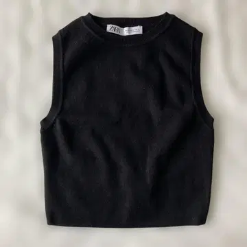 ZARA 자라 슬리브리스 숏 기장 상의 티셔츠 크롭 블랙