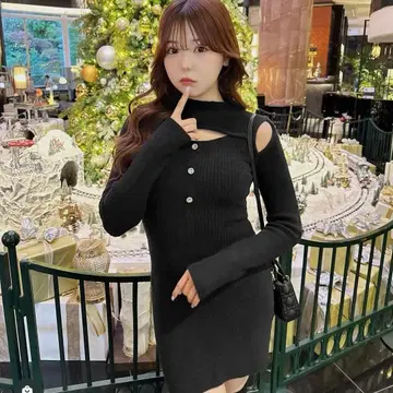 cheri mi 오픈컷 니트 원피스