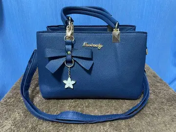 리본 포함 네이비 숄더백