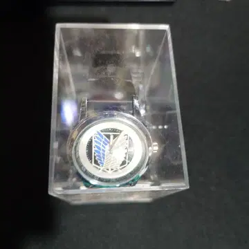 진격의 거신 손목시계