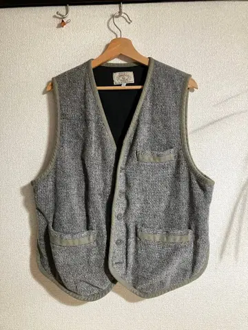 Armani Jeans 베스트 그레이