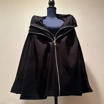 더블 스탠다드 클로징 지퍼 후드티 블랙