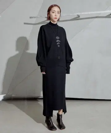 UN3D 레이어드 니트 원피스 셋업