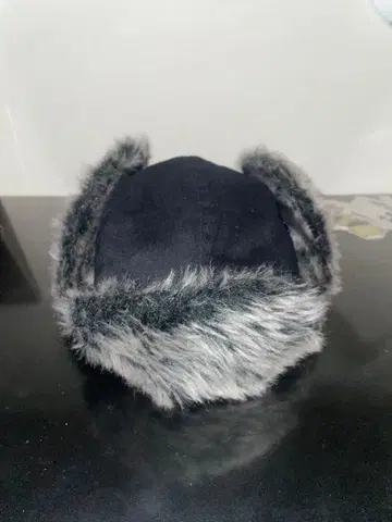 플라이트 캡 블랙 그레이 퍼