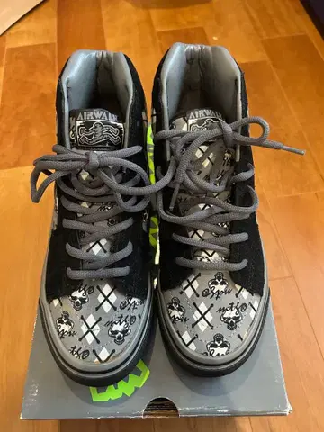 에어워크 스니커즈