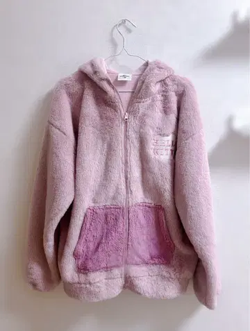 유니버셜 USJ 헬로키티 후드티