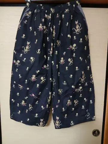 알베로베로 문어 팬츠