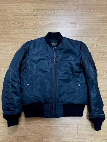 [ 레어 ] AVIREX MA-1 아비렉스 빈티지 VINTAGE