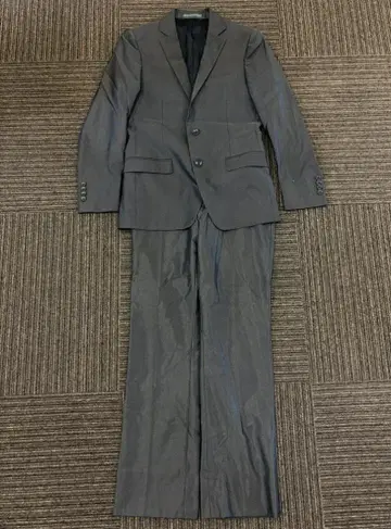 [ 이름 있음 ] Calvin Klein 칼뱅 클라인 수트 셋업