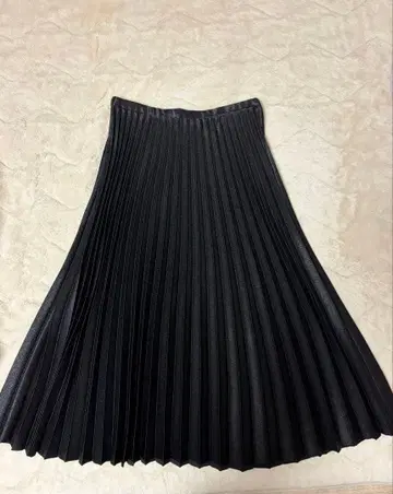 ZARA WOMAN 블랙 플리츠 스커트 EU 38