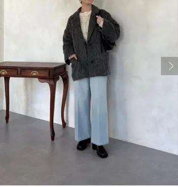 thevon 샤기 미들 코트 그레이