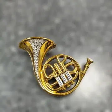 SWAROVSKI 브로치 골드 컬러 액세서리 악기