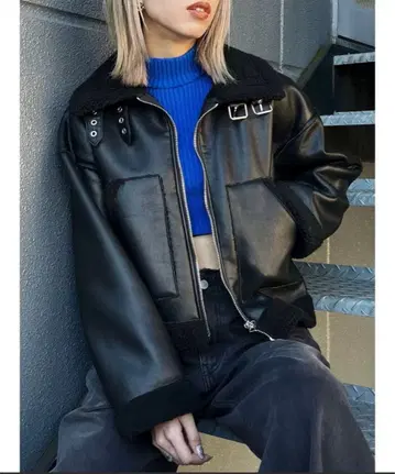 emoda 숏 페이크 무스탕 블루종