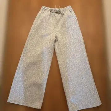 GU 그레이 와이드 팬츠 드로우 스트링