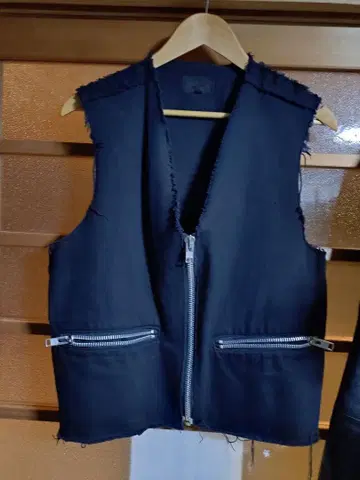 666 지퍼 베스트 펑크 하드코어 짐즈인 세디셔너리 스타일