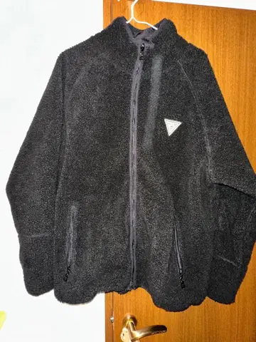 GUESS 리버서블 자켓 블랙