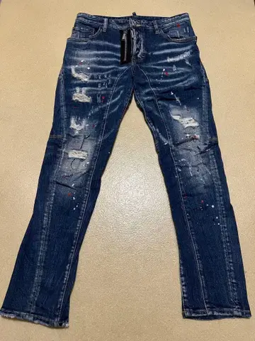 디스퀘어드2 데미지 가공