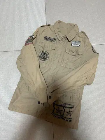 베이지 밀리터리 자켓 보안 S~M
