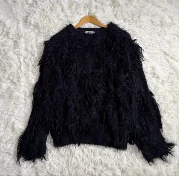 코코딜 페더 프린지 자카드 니트 블랙