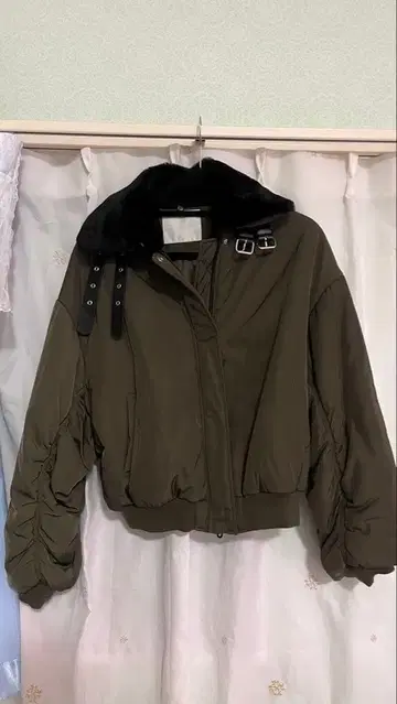 CECIL McBEE 밀리터리 자켓 탈부착 퍼 캐주얼 자켓