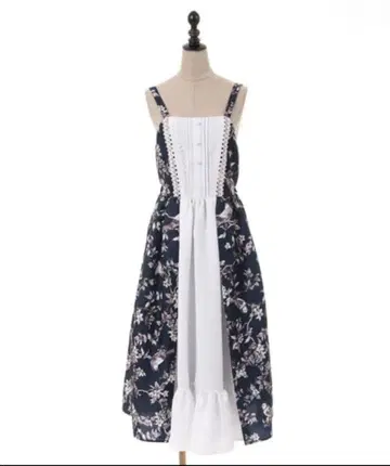 axes famm kawaii 카틀 오와지용 점프 스커트 네이비