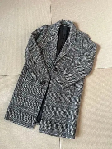 그레이 계열 체크 더블 브레스트 체스터 코트 M 사이즈