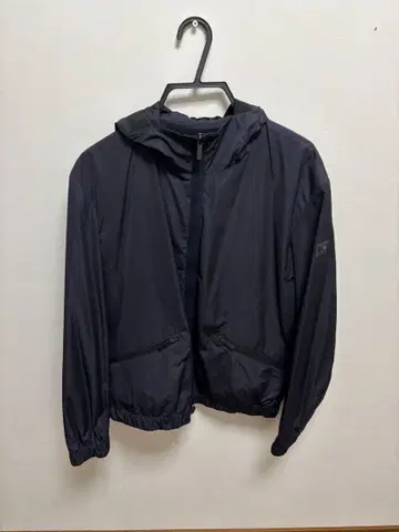 Emporio Armani 후드 부착 나일론 자켓 48