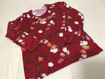 새상품급 잉게보그 튤립 티셔츠 T셔츠 빨간색 계열