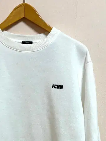 FCMM 속기모 트레이닝복 화이트