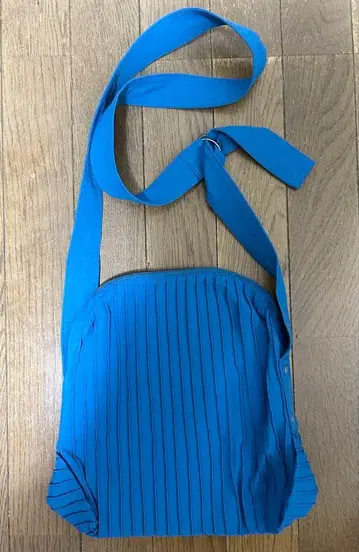 야코 리카르도 핀턱 미니백