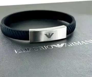 정가 17600엔! 엠포리오 아르마니 팔찌