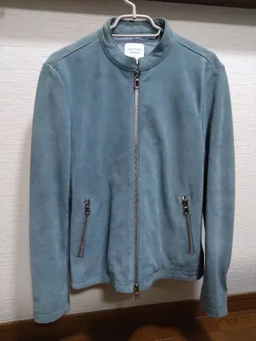 UNITED TOKYO 파랑 카우 가죽 자켓 사이즈 2