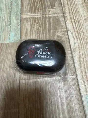 A Black Cherry 케이스 미개봉