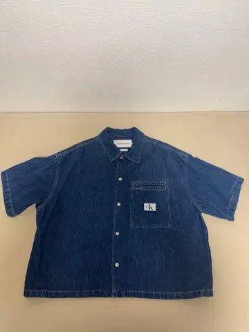 Calvin Klein 데님 반팔 셔츠