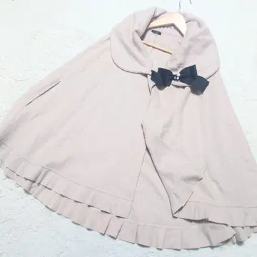 [ 레어 ] TO BE CHIC 판초 리본 울 숄카라 카멜