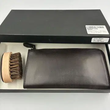새상품 FIVE WOODS 장지갑 L자 지퍼 브라이들 가죽 브라운