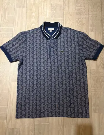 LACOSTE 라코스테 모노그램 피케 셔츠 / 네이비