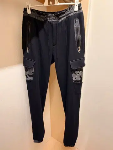 [정말 멋진 장신인 분 한정] 마크앤로나 카고 팬츠