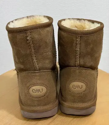 emu 브라운 어그 부츠