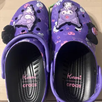 쿠로미 디자인 클로그 샌들