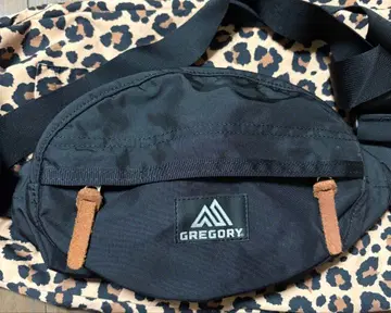 GREGORY 블랙 바디백 웨스트 파우치