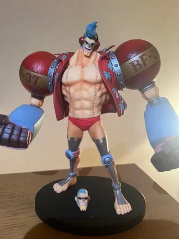 원피스 피규어 (프랭키)