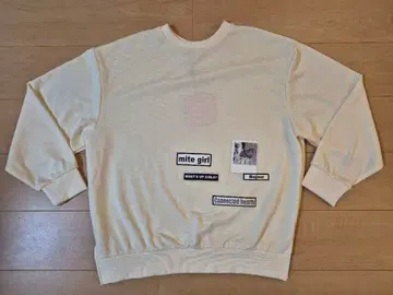 택 포함 새상품 mite 화이트 트레이닝복 맨투맨