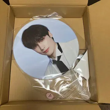 새상품) TOMORROW X TOGETHER 휴닝카이 투바 부채