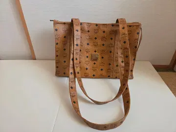 MCM 브라운 가죽 토트백