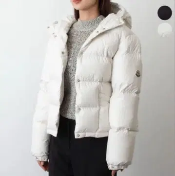 MONCLER 화이트 숏 다운 12A