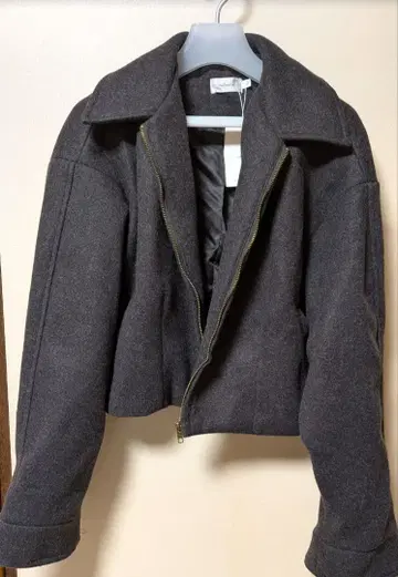 다크 그레이 크롭 자켓 M